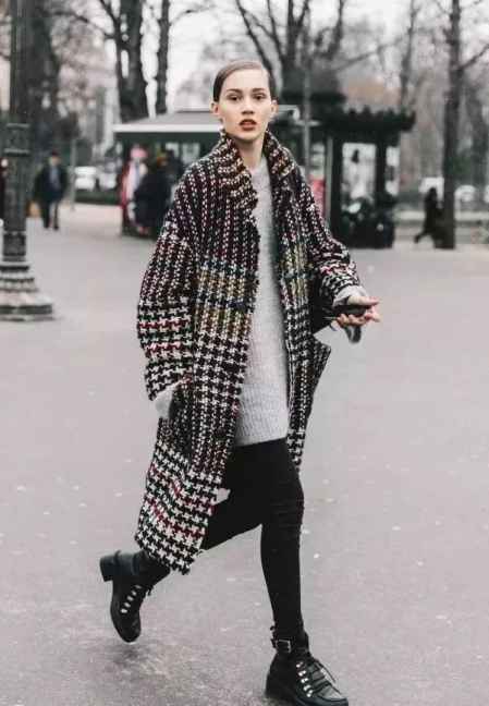 外套太大了怎么搭配衣服