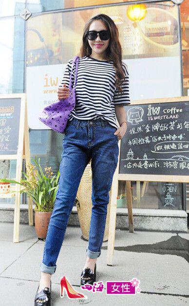 紫色大包包怎么搭配衣服欣赏