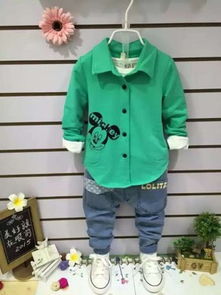 小宝宝秋季衣服搭配