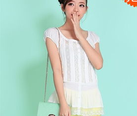 衣服领子宽怎么搭配大全