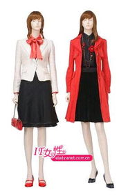 米色衣服搭配什么衣服