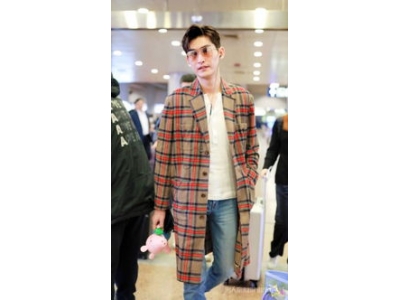 明星男穿衣服搭配欣赏