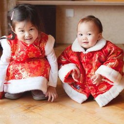 春节小孩搭配衣服