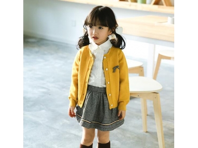 35月宝宝颜色衣服搭配