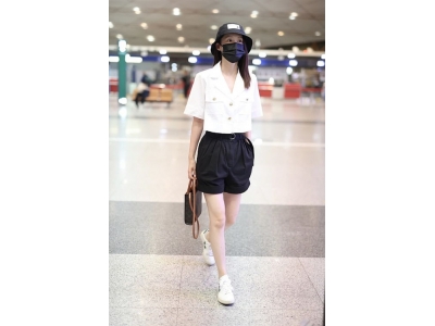 流行搭配衣服颜色的衣服(最潮的服装颜色搭配