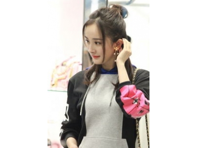 杨幂搭配衣服第二期(杨幂的搭配衣服和头发)